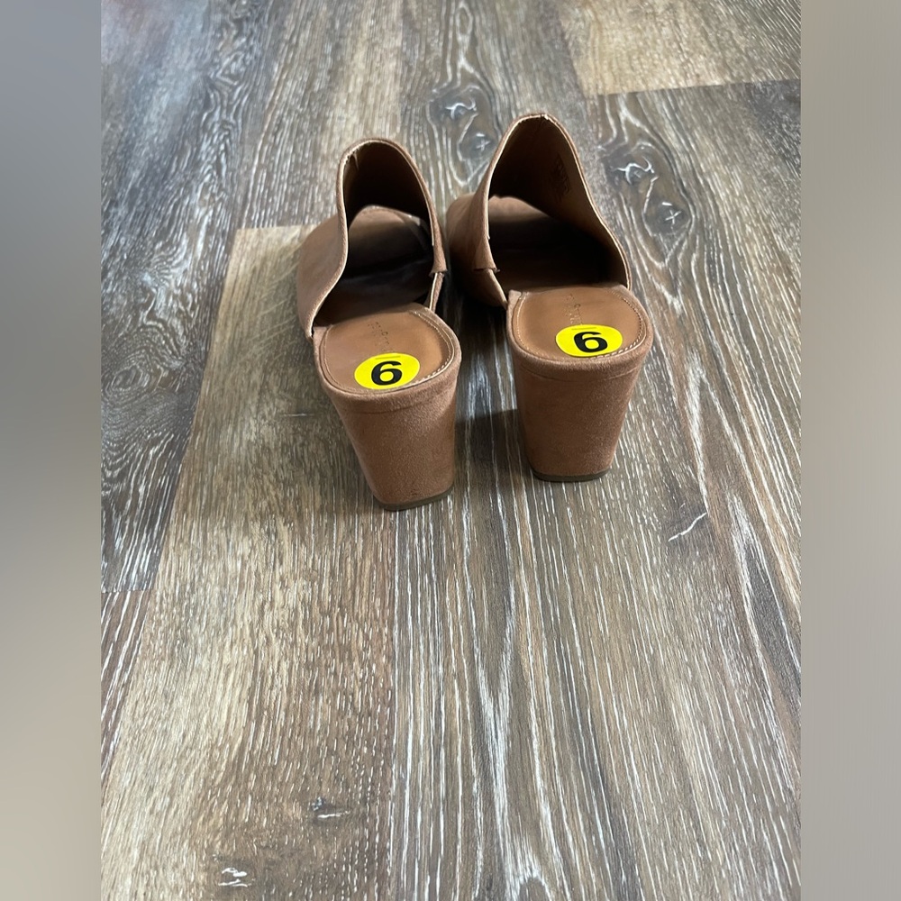 Indigo Rd Heels - Picture 3 of 5